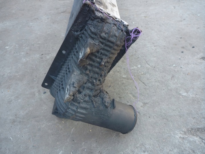 ÉCHANGEUR AIR-AIR RADIATEUR DODGE RAM ECODIESEL 3.0D 09-