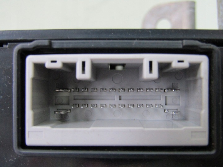 VITARA III 1.6 18R MODULE CONTRÔLEUR 36780-54P02