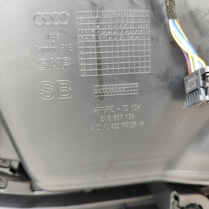 AUDI A5 2019 DROITE CÔTÉ CARDAN BRODERIE PORTES AVANT