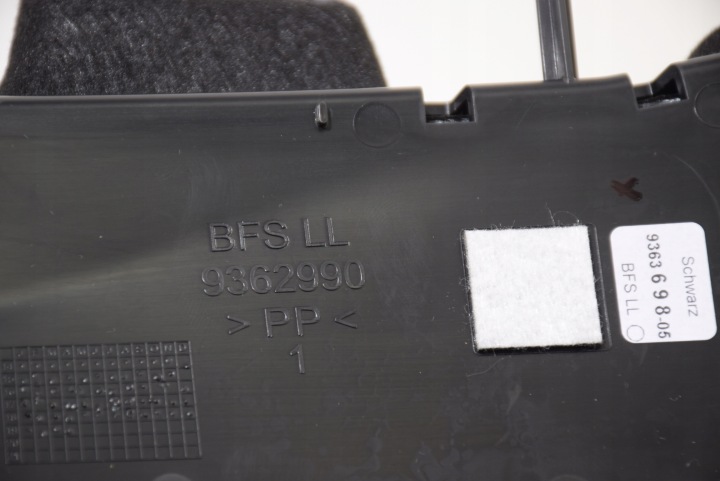 BMW 5 G30 G31 F90 DROITE INFÉRIEURE PROTECTION CHÂSSIS TABLEAU DE BORD INSTRUMENTATION PASSAGER
