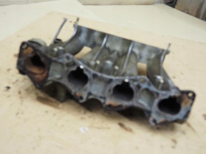 COLLECTEUR ADMISSION KIA SPORTAGE I 96R 2.0B 16V FE3N