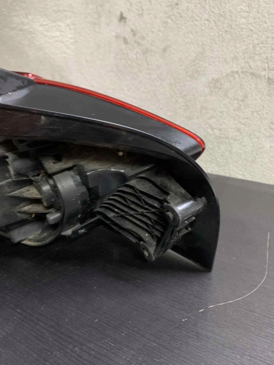 SEAT IBIZA V 17- PHARE ARRIÈRE DROITE 6F0945096D OEM EN TRÈS BON ÉTAT