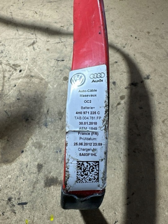 2013 AUDI A8 S8 D4 4H SERRE-CÂBLE POSITIVE 4H0971225C