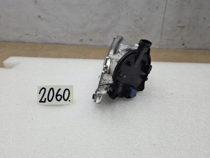 VOLVO V70 S80 31410322 PHARES ANTIBROUILLARD DROIT AVANT PHARE FJD LED ORIGINAL