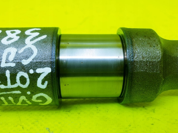 ARBRE ÉQUILIBRAGE AUDI S3 A3 GOLF VII 2.0TSI CJX 06K103295AK