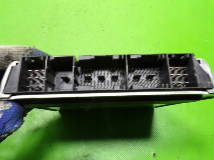 MERCEDES W203 1.8 16V ORDINATEUR CONTRÔLEUR MOTEUR A1111532579