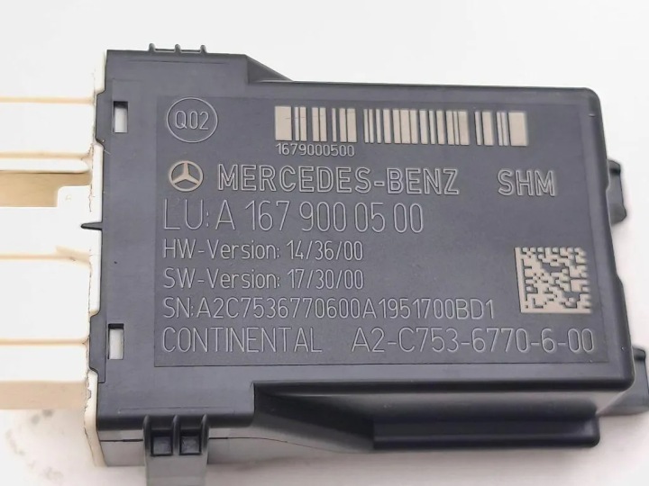 MERCEDES-BENZ OE A1679000500