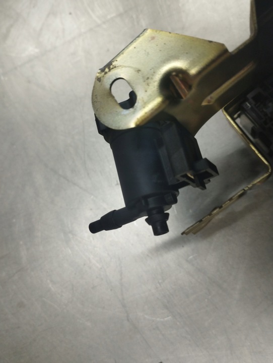 MERCEDES W203 BOÎTE FUSIBLES 5DK007974 2035450701