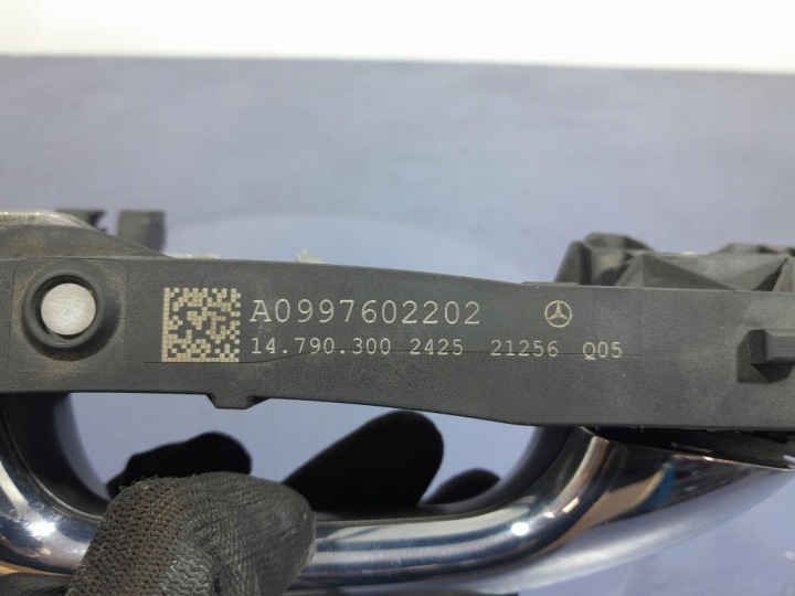 MERCEDES A W177 POIGNÉE AVANT AVANT DROITE A0997602202 662