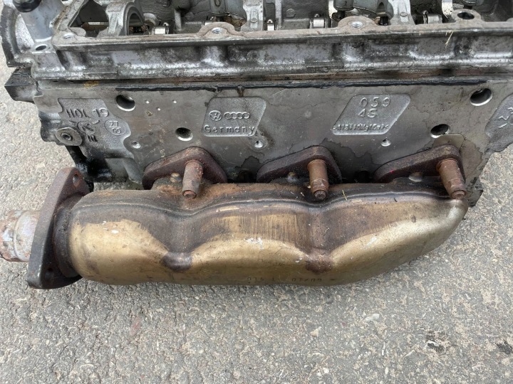 2007 AUDI A6 S6 C6 4F CULASSE MOTEUR 0594S
