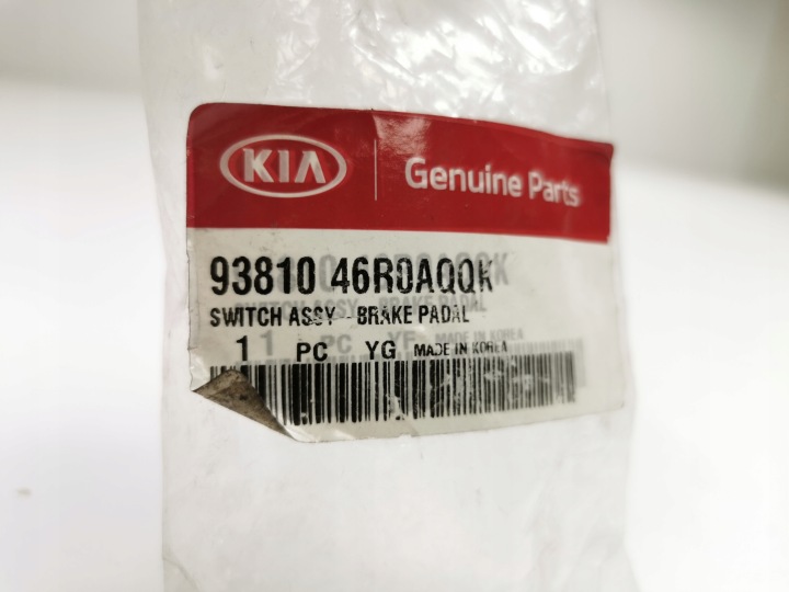 KIA HYUNDAI CAPTEUR DE FREIN COMMUTATEUR PIED OE 93810-46R0AQQK