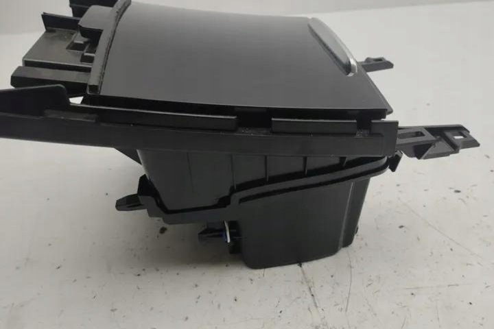 POIGNÉE SUR GODETS OPEL INSIGNIA B SPORTS TOURER (Z18) 39080460 1.6L DIESEL