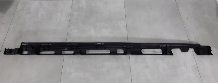 MERCEDES ML W166 GLISSIÈRE FIXATION SEUIL DROIT A1666980227