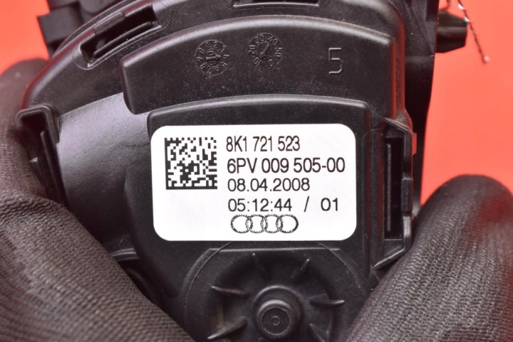 POTENTIOMÈTRE PÉDALE GAZ 8K1721523 AUDI A4 B8 2.0 TDI 143 KM 07-11