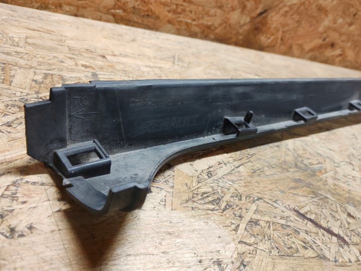 MOULURE SEUIL DROITE DACIA DUSTER II 769514293R
