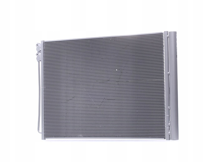 NISSENS 940110 RADIATEUR CLIMATISATION AVEC SÉCHEUR VERS BMW 5 TOURING (F11)