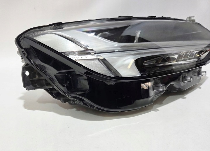 VOLVO V90 S90 PROJECTEUR DROIT PHARE MIDLED LHD 31655747 EURO P-358 J208