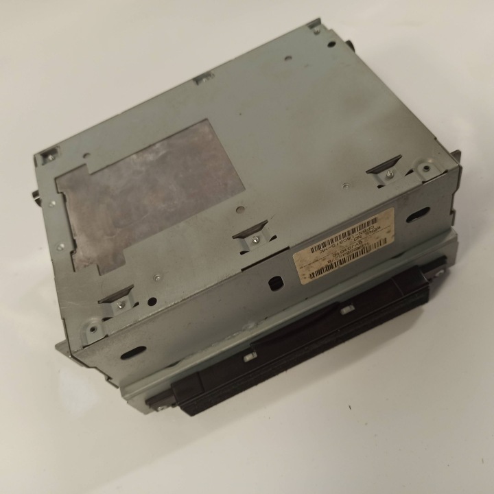 LAND ROVER EVOQUE CHANGEUR DISQUES CD/DVD 31357756AA