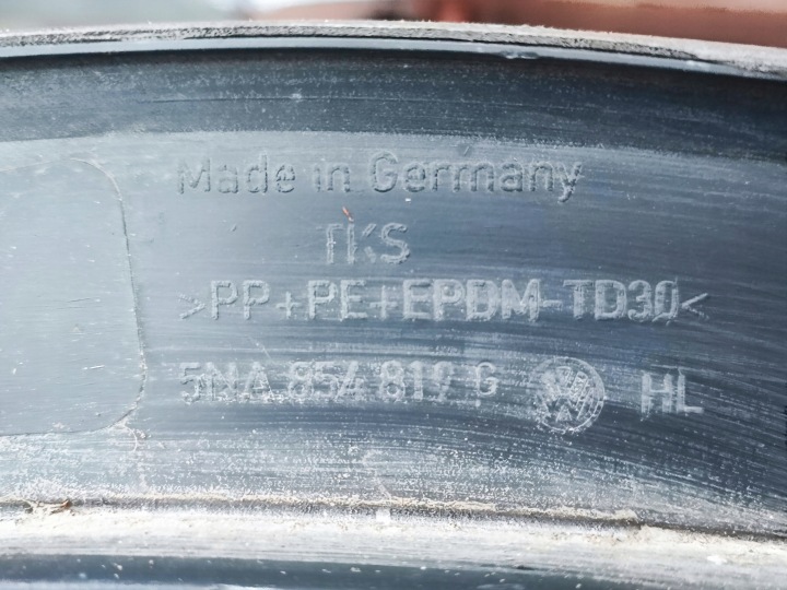 MOULURE GARDE-BOUE ARRIÈRE ARRIÈRE GAUCHE VW TIGUAN II 2 5NA854819