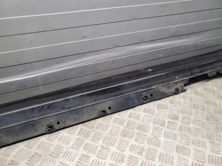 NADKLADKA SEUIL GAUCHE BMW 3 (F30, F80) 7256911 2014