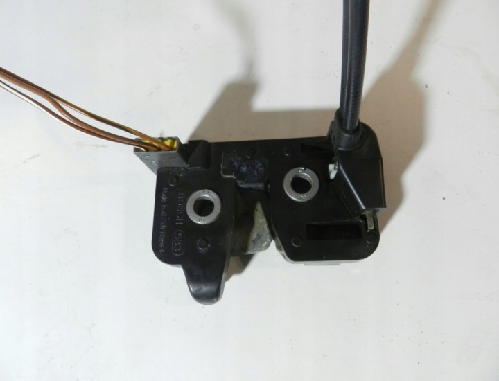 FORD FIESTA MK6 FUSION MK1 02-08 SERRURE COUVERCLES DE COFFRE ARRIÈRE COUVERCLES DE COFFRE 2S61A43102BC