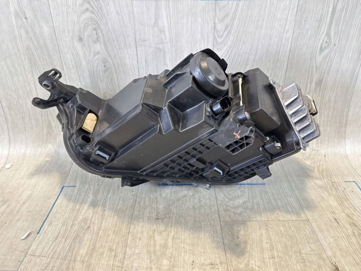VW T-ROC LIFT PHARE DROIT AVANT COMPLET LED 2GA941006F EUROPE