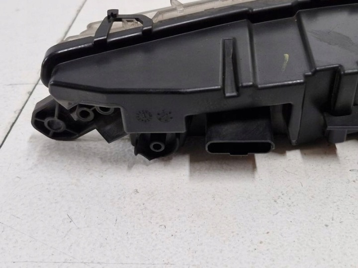 CITROEN C4 PICASSO II 2 LANTERNE PHARE VERS CONDUITE DIURNE FJD GAUCHE AVANT