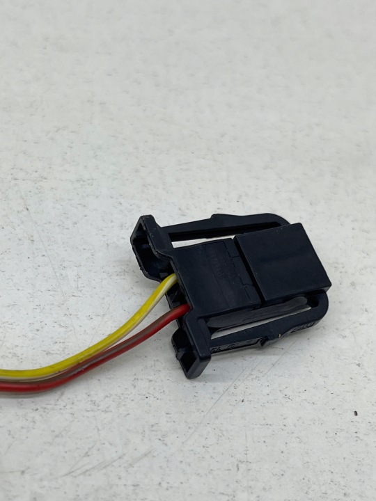 AUDI VOLKSWAGEN SEAT SKODA PUCE PUCE RACCORD FIL 1J0972923