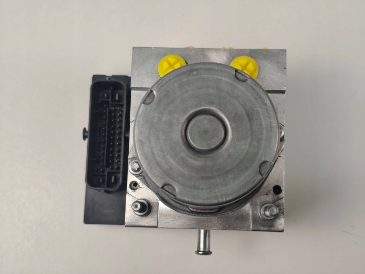 POMPE CONTRÔLEUR ABS DACIA DUSTER 8200743802 0265230751 0265951236