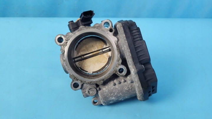 KIA SORENTO IV 1.6 T-GDI 20R PAPILLON DES GAZ CAPTEUR 35100-2M417 39300-2M500