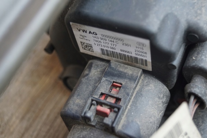 ÉLECTRIQUE CRÉMAILLÈRE DE DIRECTION AUDI A3 8P 1K0909144C