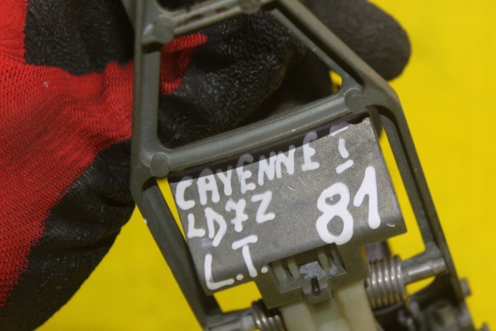 POIGNÉE EXTÉRIEUR GAUCHE ARRIÈRE LD7Z PORSCHE CAYENNE I 7L0839885A