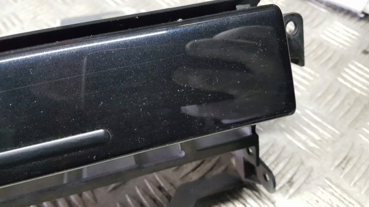 BMW E39 CHÂSSIS BOÎTE À GANTS CHÂSSIS 8196115