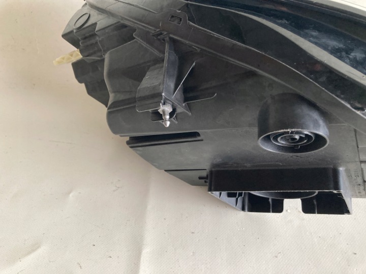 FORD PUMA MK2 LED PHARE DROITE LED L1TB-13E014-EH