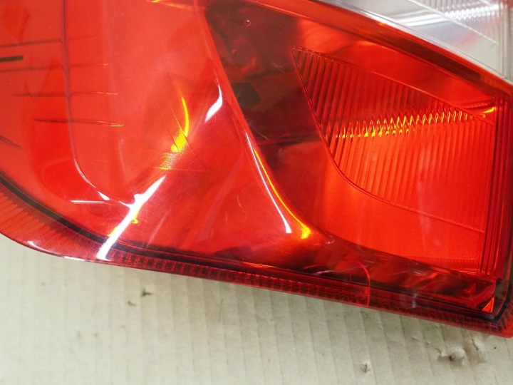 FORD ECOSPORT MK2 PHARE GAUCHE ARRIÈRE CN1513405BC ARRIÈRE EUROPE