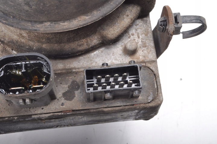 CITROEN C4 I PEUGEOT 307 1.6 16V POMPE AMPLIFICATEUR 9680989480