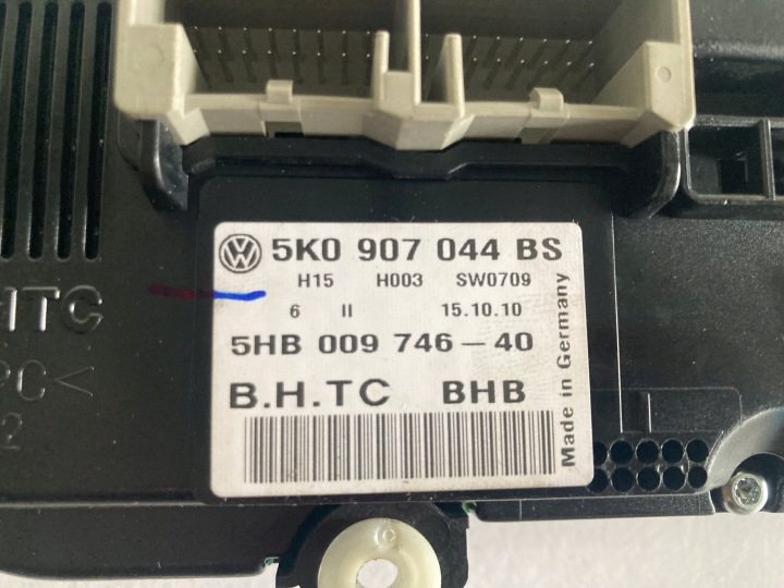 PANNEAU CLIMATISATION VOLKSWAGEN GOLF VI 5K0907044BS