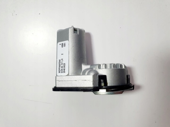 PETIT MOTEUR ASSEMBLAGES RÉTROVISEURS GAUCHE AUDI A6 C7 OE
