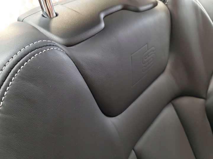 AUDI Q7 ENSEMBLE SIÈGES AVANT 4M0971553D 4M1959760E