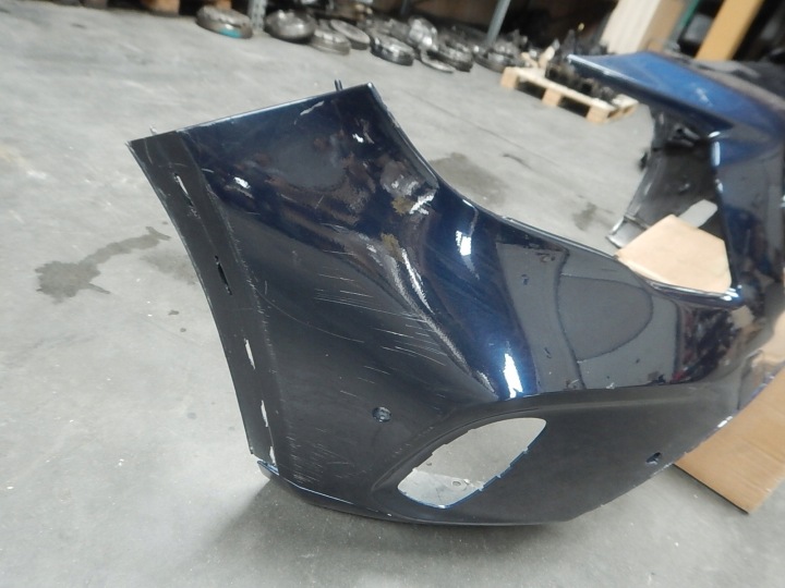 A1568805300 MERCEDES GLA 156 X156 LIFT PARE-CHOCS AVANT AVANT