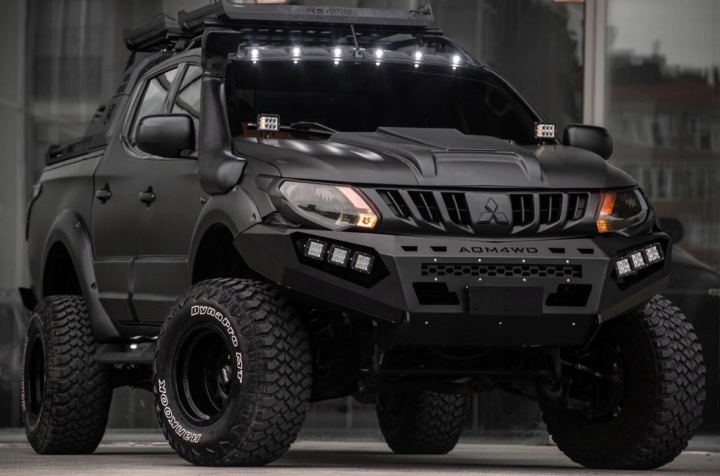 PARE-CHOCS AVANT 4X4 OFFROAD MITSUBISHI L200 2015-