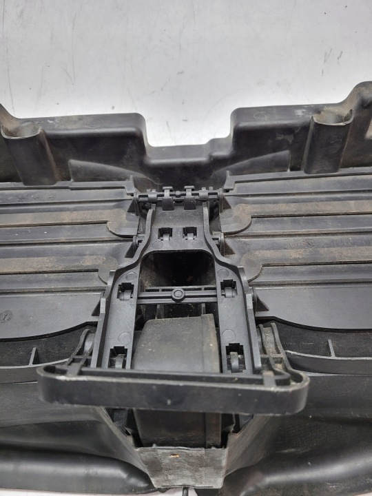 BMW E60 STORE JALOUSIE ADMISSION AIR 7178116
