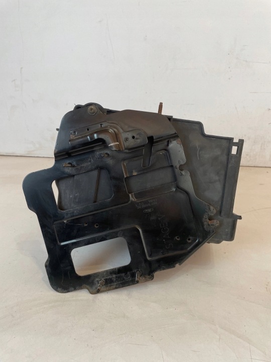 SUPPORT CHÂSSIS BATTERIE FORD FIESTA MK7