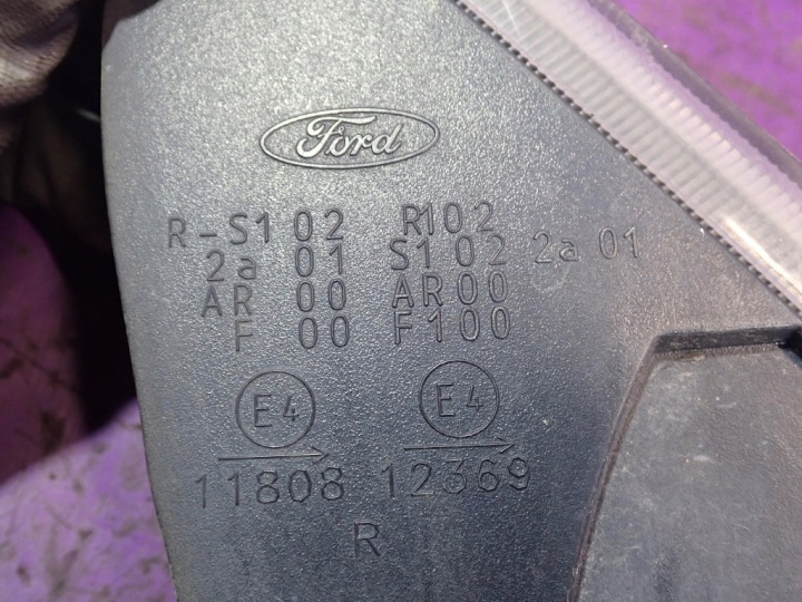 FORD FOCUS II MK2 UNIVERSEL LIFT RESTYLAGE 08-11 PHARE ARRIÈRE DROITE 8M5113404C
