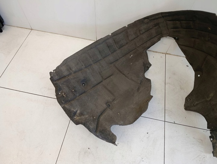 PASSAGE DE ROUE DROIT AVANT #3 AUDI Q8 E-TRON ETRON