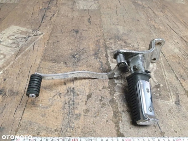 PODNOZEK SET LEVIER CHANGEMENTS VITESSE SUZUKI VZ800 MARAUDER