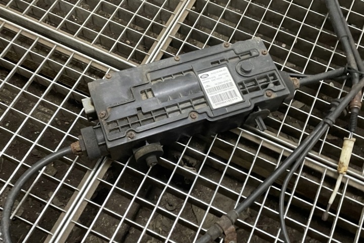 MODULE FREINS MANUEL LAND ROVER DISCOVERY IV (L319) AH222C496AD 3.0L