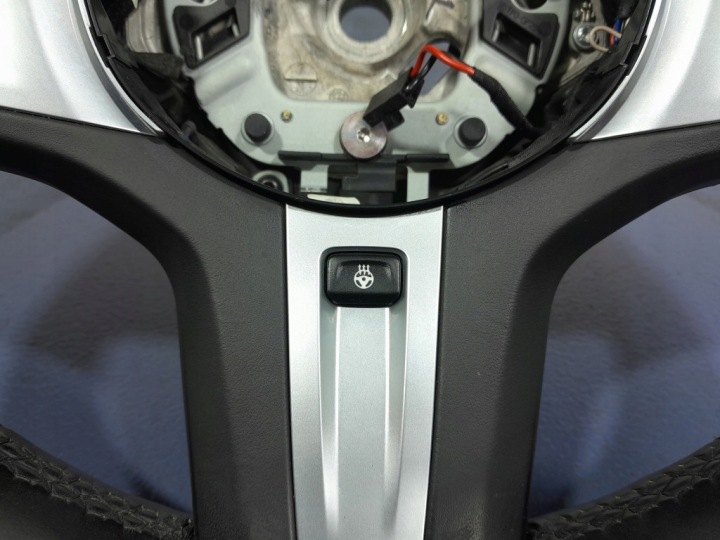 BMW 5 G30 G31 VOLANT CHAUFFÉE PALETTES CUIR MODULE 8008186
