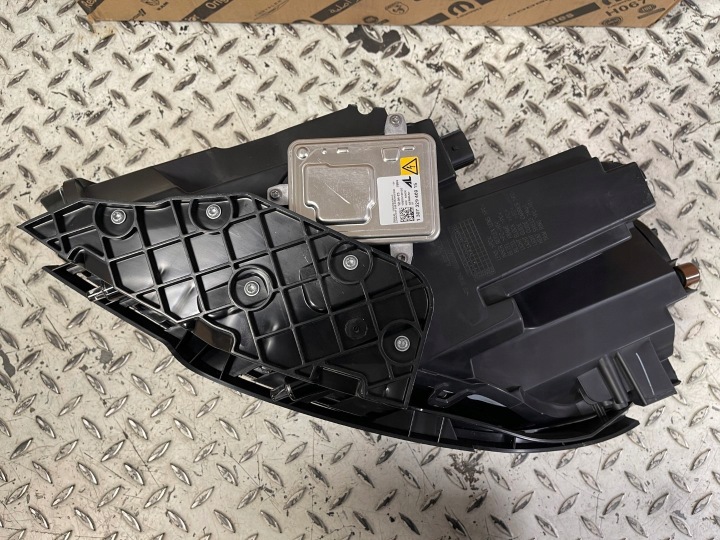 NEUF ORIGINALE PHARE JEEP COMPASS COMPAS 2017-21 DROITE AVANT XÉNON LED