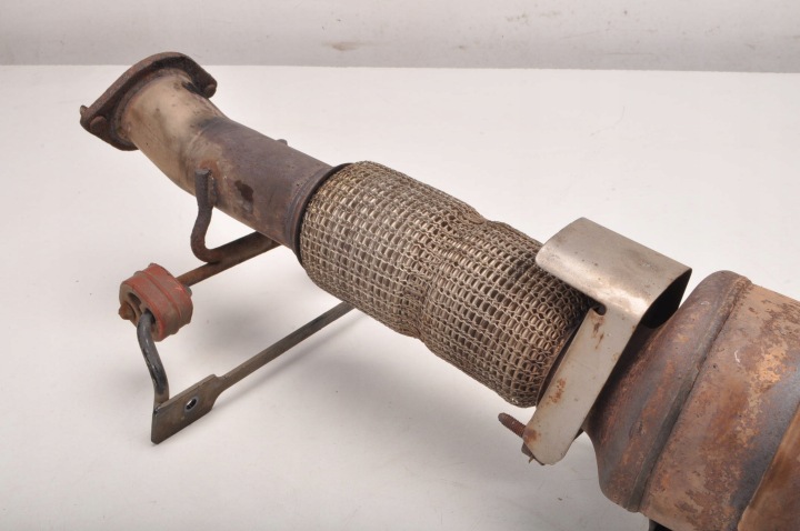 VOLVO V40 II 1.5 T3 CATALYSEUR 31422068